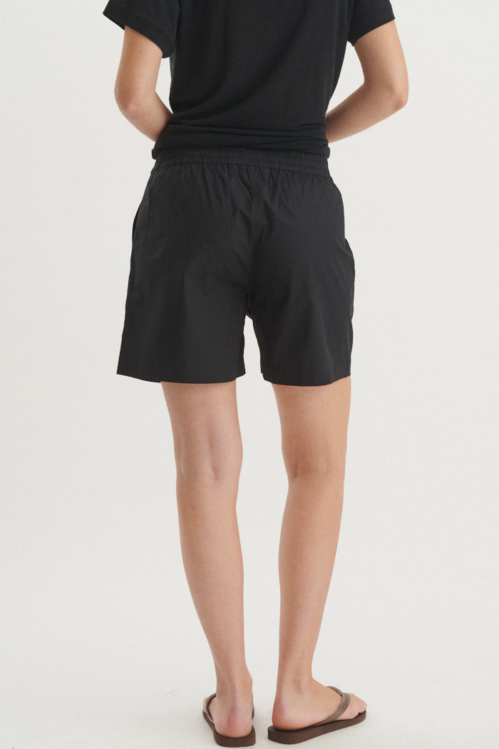 Basic Apparel Silje Shorts Shorts 001 Black